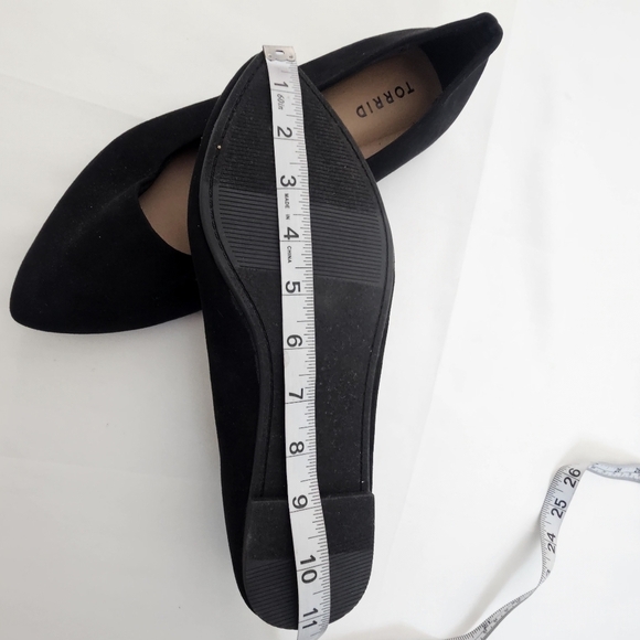 Torrid Black Pointed Toe Flats Extra Wide Width WW Size 10.5 - Picture 10 of 12